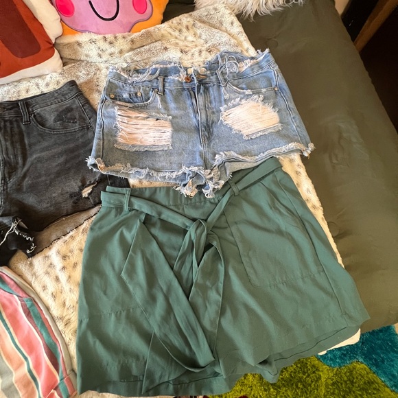 High Waisted Shorts Bundle of 6 - Picture 2 of 4